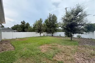 2598 NW 48th Terrace, Gainesville, FL 32606 - Photo 44