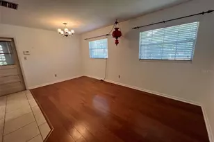 703 NE 5th Pl, Gainesville, FL 32601 - Photo 6