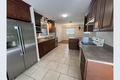 703 NE 5th Place, Gainesville, FL 32601 - Photo 8