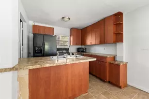 2851 NE 162nd Ln, Citra, FL 32113 - Photo 10
