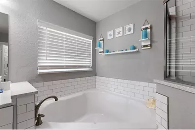 5051 NW 73rd Street, Chiefland, FL 32626 - Photo 16