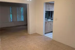 14245 93rd Ave, Seminole, FL 33776 - Photo 6