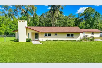 7510 NW 128th Place, Alachua, FL 32615 - Photo 2