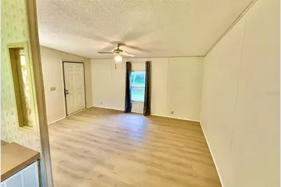 107 Crystal Lake Drive, Melrose, FL 32666 - Photo 6
