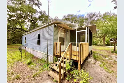107 Crystal Lake Drive, Melrose, FL 32666 - Photo 2