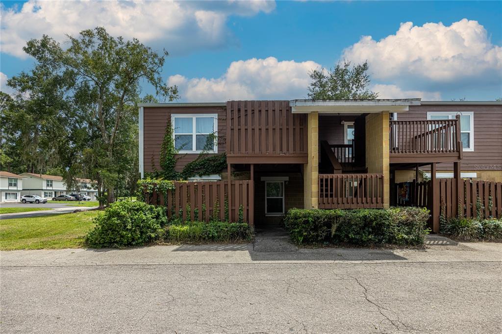 3934 SW 26th Dr #5 - 3934 SW 26th Dr #5, Gainesville, FL 32608 Luxury Property | Jose Angel Pina