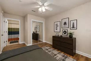 835 SW 9th St, Gainesville, FL 32601 - Photo 22