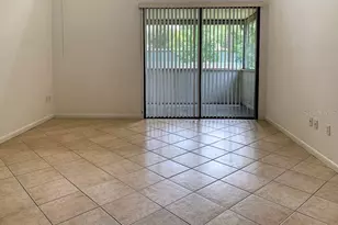 605 SW 75th St, Gainesville, FL 32607 - Photo 4