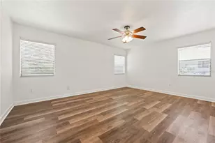 9520 NW 6th Pl, Gainesville, FL 32607 - Photo 16