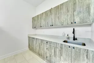 10468 SW 32nd Ave, Gainesville, FL 32608 - Photo 20