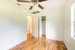 25351 SW 7th Ave, Newberry, FL 32669 - Photo 14
