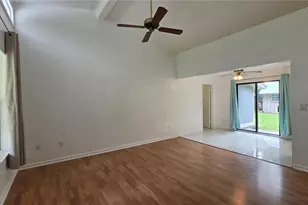 4319 NW 26th Dr, Gainesville, FL 32605 - Photo 2