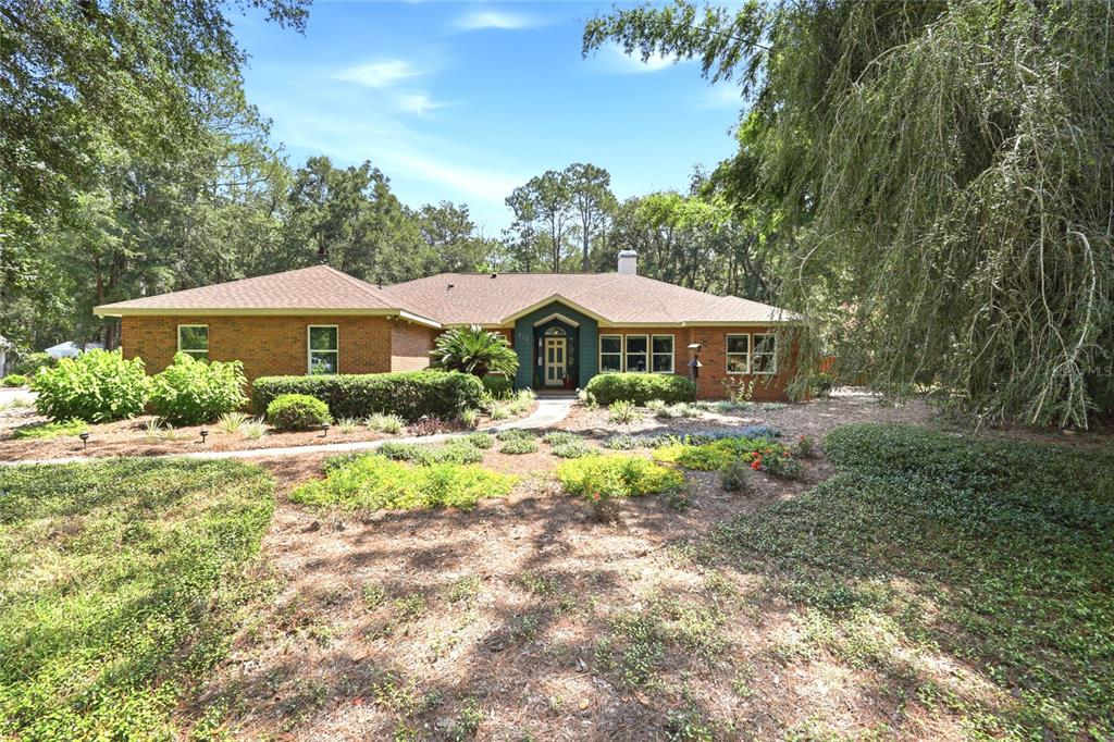 215 SW 136th St - 215 SW 136th St, Newberry, FL 32669 Luxury Property | Jose Angel Pina