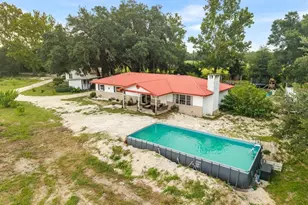 1750 SW 17th Terrace, Bell, FL 32619 - Photo 4