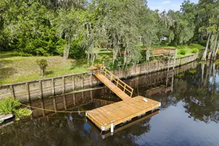 2033 SE Hwy 317, Old Town, FL 32680 - Photo 4