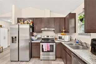 13002 SW 174th St, Archer, FL 32618 - Photo 8