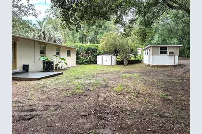 1524 NW 34th Place, Gainesville, FL 32605 - Photo 16