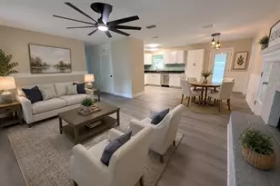 1524 NW 34th Pl, Gainesville, FL 32605 - Photo 2