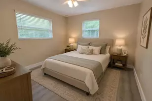 1524 NW 34th Pl, Gainesville, FL 32605 - Photo 8