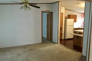 5990 NE 101st Ave, Bronson, FL 32621 - Photo 4