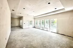 23161 NW 183rd Ln, High Springs, FL 32643 - Photo 2