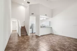 1571 NW 29 Rd, Gainesville, FL 32605 - Photo 4