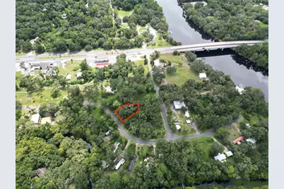 7719 Lake Avenue, Fanning Springs, FL 32693 - Photo 1