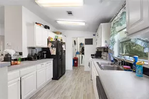 305 NE 290th Ave, Old Town, FL 32680 - Photo 8