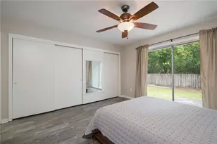 729 NW 34th St, Gainesville, FL 32607 - Photo 14