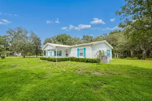 17430 NW 80 Ct, Fanning Springs, FL 32693 - Photo 2