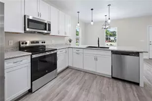 506 NE 4th St, Trenton, FL 32693 - Photo 6