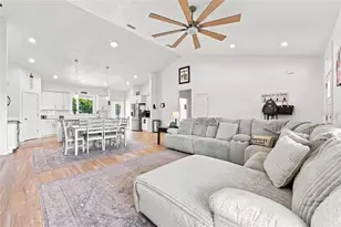 186 SW 24th Ave, Trenton, FL 32693 - Photo 14