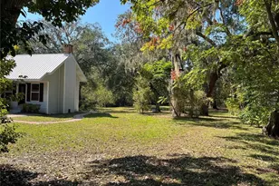 2099 SW 75th Ave, Bell, FL 32619 - Photo 6