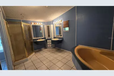 10211 NE 72nd Street, Bronson, FL 32621 - Photo 24