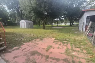 10211 NE 72nd St, Bronson, FL 32621 - Photo 8