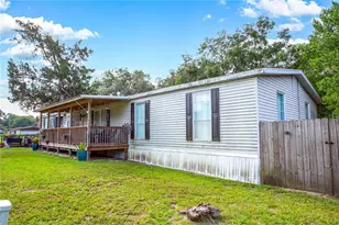 17242 Bradford Ave, Brooker, FL 32622 - Photo 2