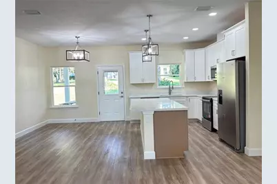 377 SE 4th Avenue, Melrose, FL 32666 - Photo 6