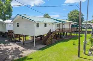 396 NE 241st St, Suwannee, FL 32692 - Photo 6