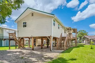 396 NE 241st St, Suwannee, FL 32692 - Photo 2