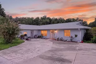 15720 SE 27th Ave, Summerfield, FL 34491 - Photo 2