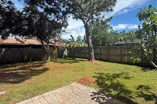6557 Creekview Terrace N, Pinellas Park, FL 33781 - Photo 6