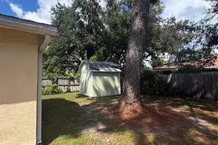 6557 Creekview Terrace N, Pinellas Park, FL 33781 - Photo 12