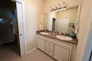 12750 NW 11th Pl, Newberry, FL 32669 - Photo 14