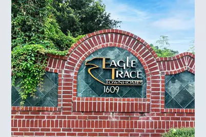 1565 NW 29th Road #4, Gainesville, FL 32605 - Photo 2