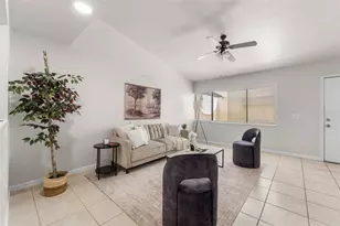 2508 SW 35th Pl, Gainesville, FL 32608 - Photo 4