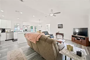 105 E Harvard St, Inverness, FL 34452 - Photo 8