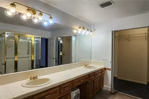 25335 SW 17th Ave, Newberry, FL 32669 - Photo 10