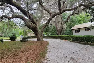 141 SE 59th St, Keystone Heights, FL 32656 - Photo 2