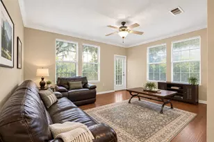 1257 SW 9th Rd, Gainesville, FL 32601 - Photo 2