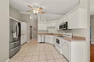 5110 NW 24th Dr, Gainesville, FL 32605 - Photo 2